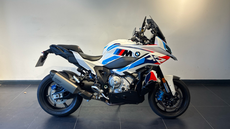 BMW M1000XR (24MY)